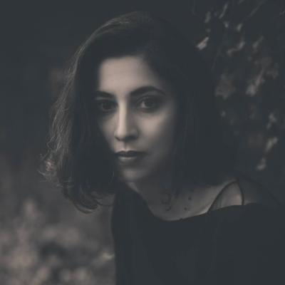 Arafeh Hekmatpanah - Glass